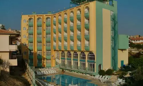 هتل آلبورا کوش آداسی